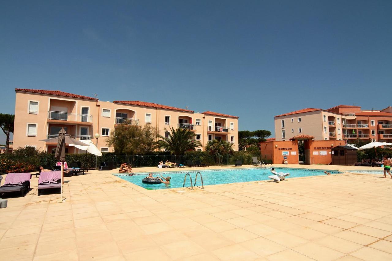 Residence La Pinede Ле Баркарес Экстерьер фото
