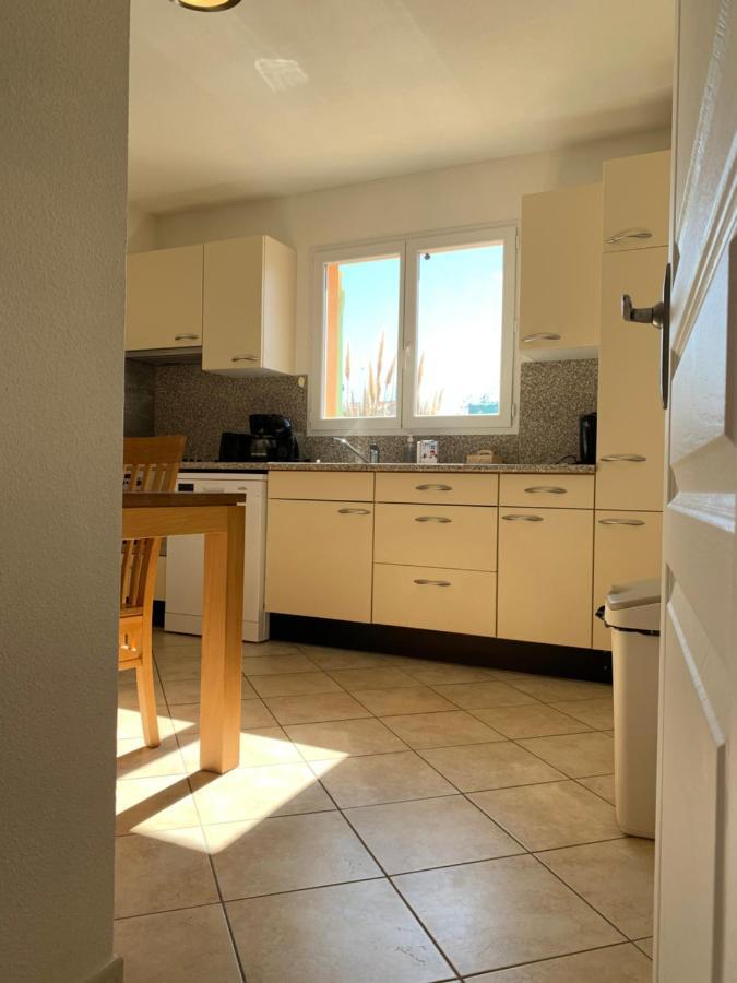 Residence La Pinede Ле Баркарес Экстерьер фото