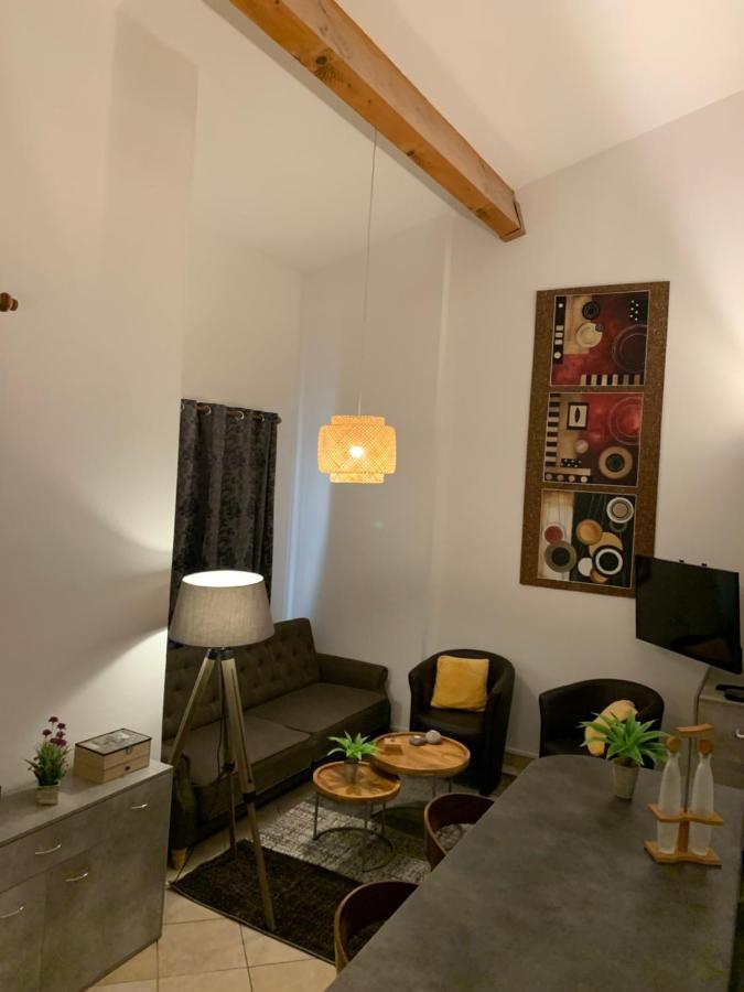 Residence La Pinede Ле Баркарес Экстерьер фото